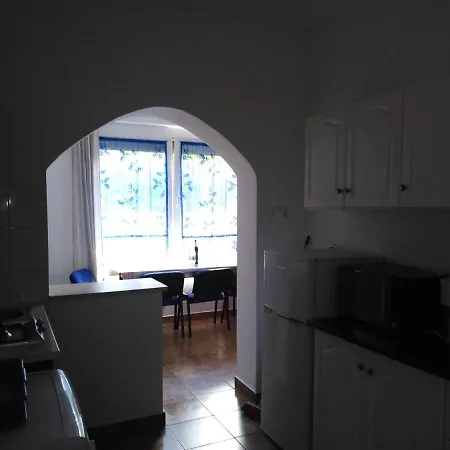 Feriehus Ferienhaus Mit Pool Fur 12 Personen Am Balaton Ufer, Direkter Seezugang *